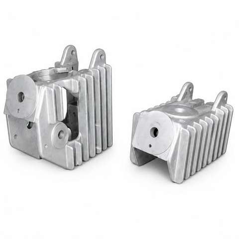 Finned aluminium pole housings for switchgear