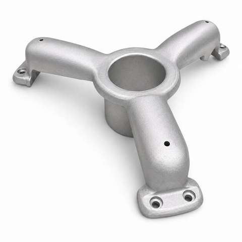 Three-arm cast aluminium spider component